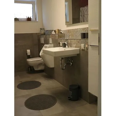 Haus Edith Modern Retreat Lug